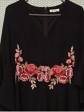 She and Sky Black Blouse with Rose Embroidery Size Small